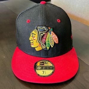 Chicago Blackhawks Fitted Cap